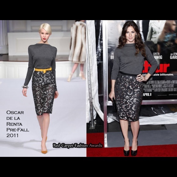 Oscar De La Renta Sequin Pencil Skirt - Picture 5 of 5